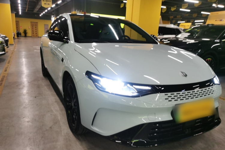 零跑汽车 零跑C01 2024款 增程 216舒享版车身外观3