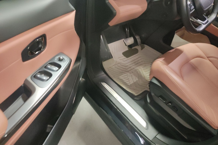 蔚来EC6 2020款 440KM 性能版中控内饰20