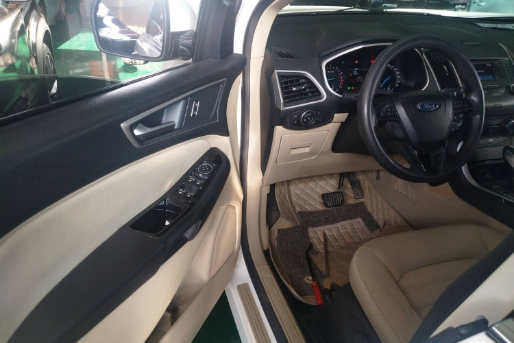 福特 锐界 2016款 EcoBoost 245 两驱精锐型 5座中控内饰7003
