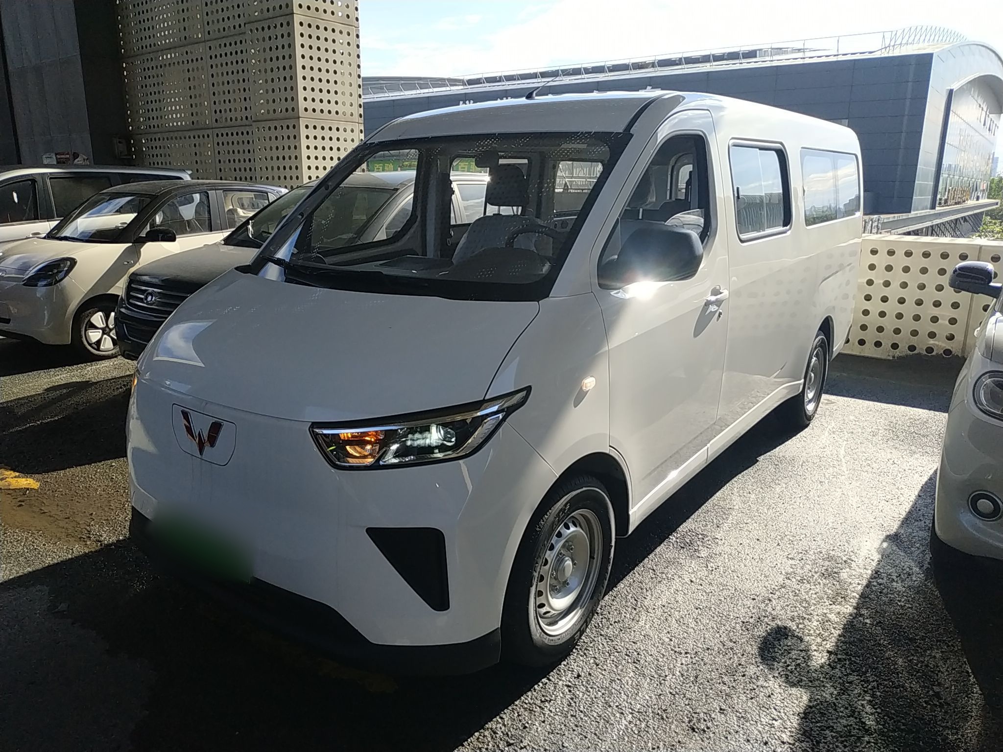 五菱汽车 五菱扬光 2024款 300KM 舒适型客车版 75kW