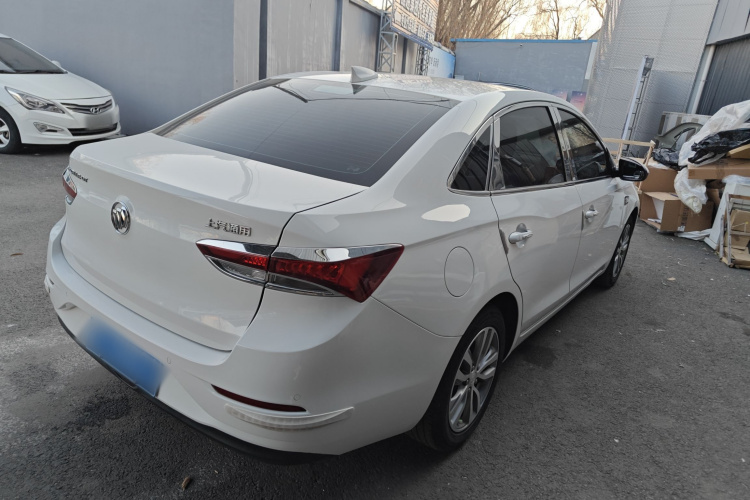 别克 英朗 2021款 改款 1.3T 自动轻混动精英型车身外观7