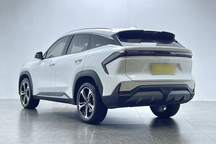 吉利银河 银河L7 2023款 1.5T 115km 星舰车身外观6003