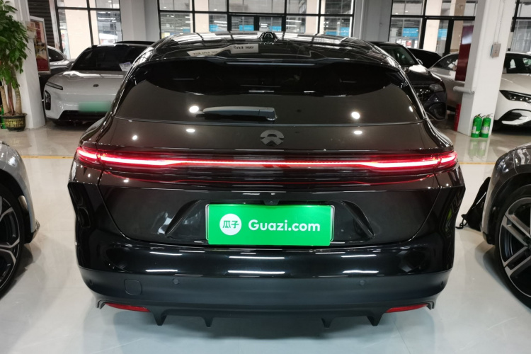 蔚来ET5T 2024款 75kWh Touring车身外观6