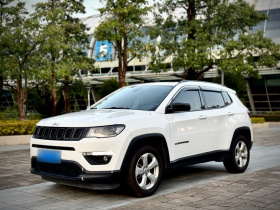 Jeep 指南者 2017款 200T 自动家享版