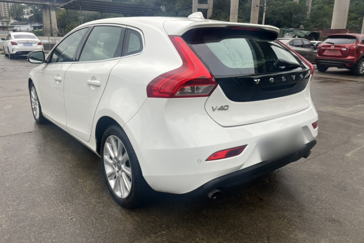 沃尔沃V40 2013款 2.0T 智雅版车身外观6004