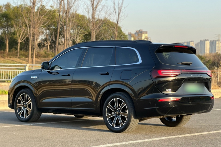 鸿蒙智行 问界M7 2024款 1.5T 智驾后驱Pro版 6座车身外观6004