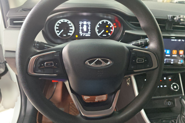 奇瑞 艾瑞泽5 2019款 1.5L CVT青春版 国V中控内饰13