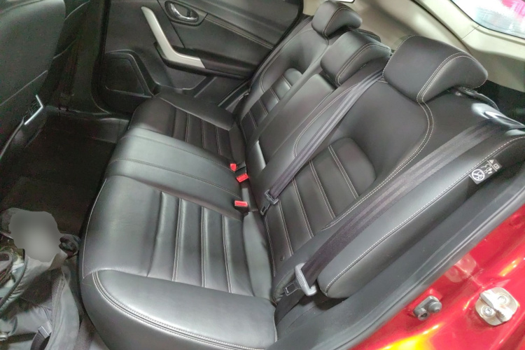 启辰T90 2017款 2.0L CVT智尚版中控内饰7004