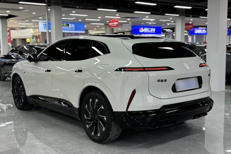 阿维塔07 2026款 Max+ 增程版 52.01kWh车身外观6009