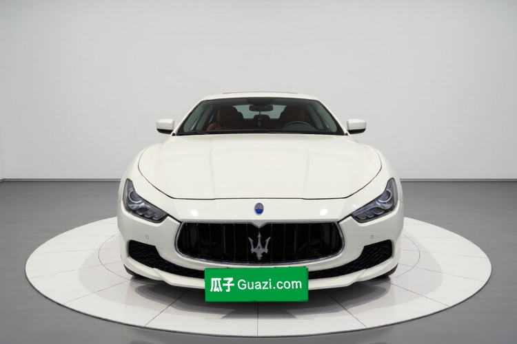 玛莎拉蒂 Ghibli 2014款 3.0T 标准版车身外观2