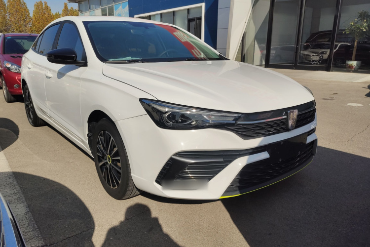 荣威i5 2021款 1.5L CVT黑金版车身外观6010