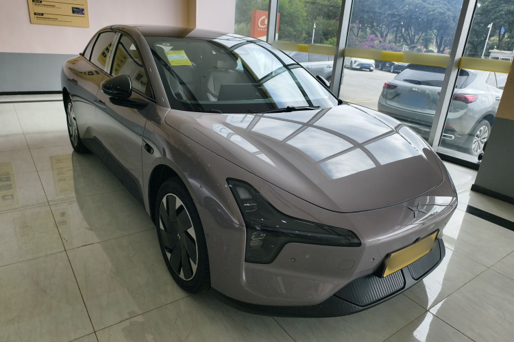 小鹏MONA M03 2025款 600 超长续航 Max车身外观3