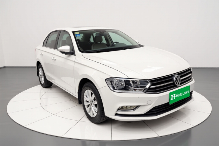 大众 宝来 2018款 1.5L 自动时尚型车身外观3