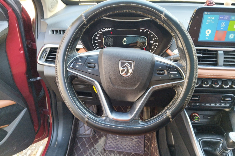 宝骏510 2017款 1.5L 手动豪华型中控内饰13