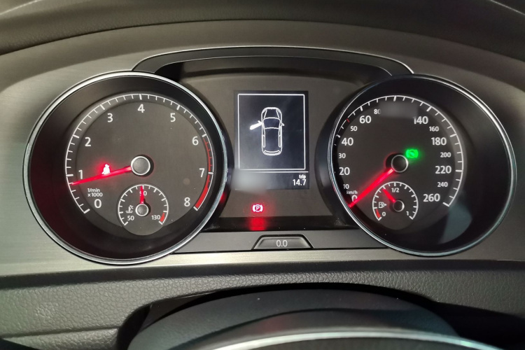 大众 高尔夫 2015款 1.6L 自动舒适型局部细节14