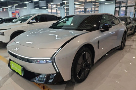 小鹏P7 2025款 702 长续航 Ultra