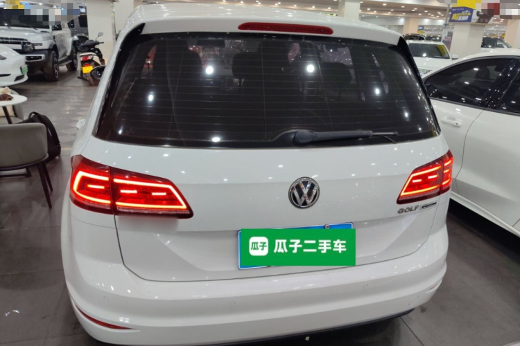 大众 高尔夫·嘉旅 2018款 1.6L 自动舒适型车身外观6
