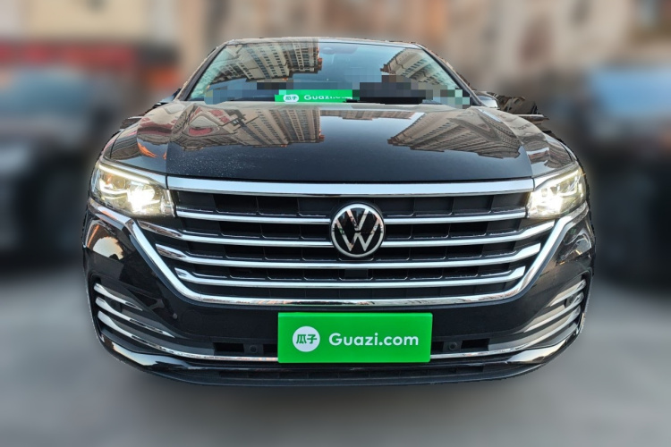 大众 威然 2023款 改款 380TSI 尊贵版车身外观2