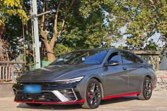 现代 伊兰特 2023款 240TGDi DCT N Line LUX尊贵版