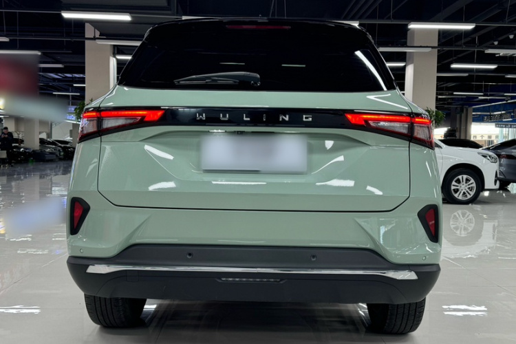 五菱汽车 五菱星辰 2021款 1.5T CVT星曜版车身外观6006