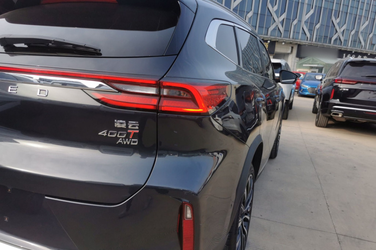 星途凌云 2023款 400T 两驱星尊版车身外观9