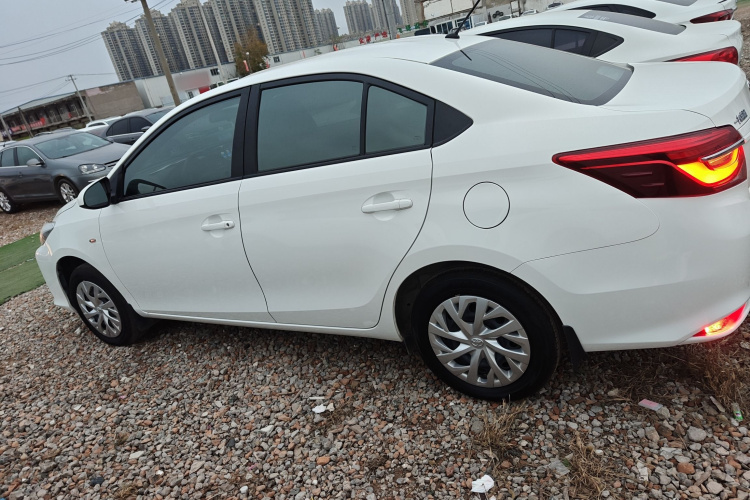 丰田 威驰 2021款 1.5L CVT创行版车身外观4