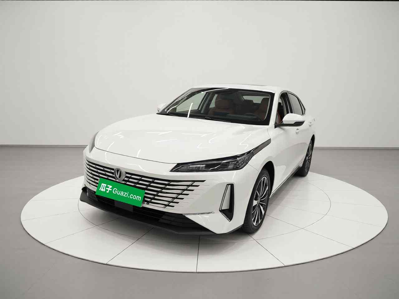 长安 逸动PHEV 2025款 智慧新蓝鲸 145KM 战舰版(2)