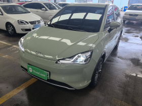 哪吒汽车 哪吒V 2022款 潮 400 Lite