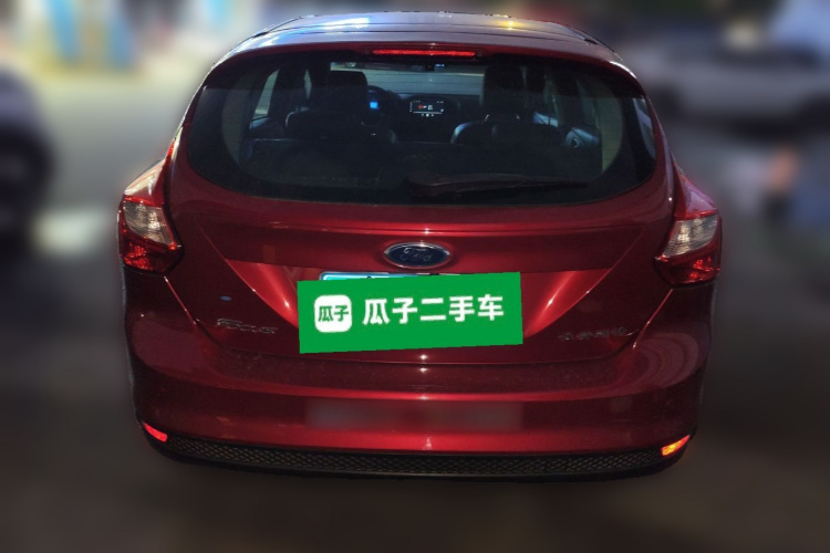 福特 福克斯 2012款 两厢 1.6L 自动风尚型车身外观6