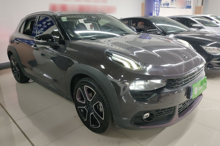 领克02 2019款 高能版 2.0T 自动两驱耀Pro版 国VI车身外观3