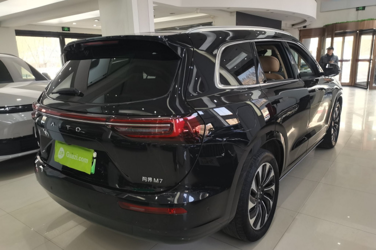 鸿蒙智行 问界M7 2022款 1.5T 四驱豪华版车身外观7