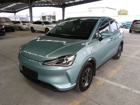 哪吒汽车 哪吒V 2021款 标准续航娱乐版升级型