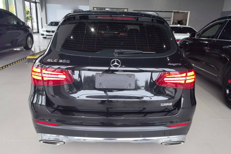 奔驰GLC 2017款 GLC 200 4MATIC车身外观6