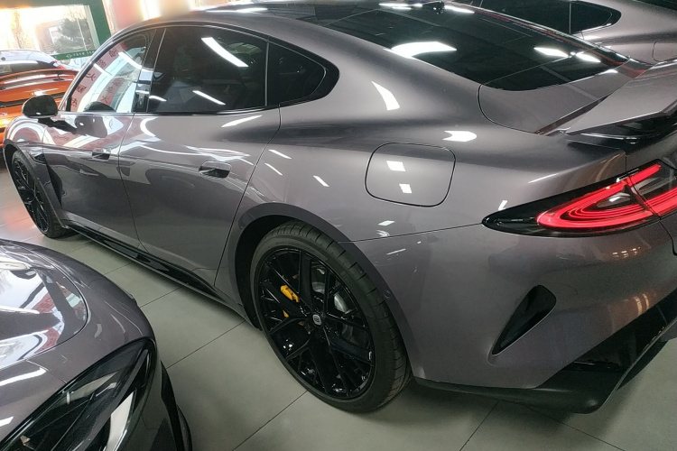 小米汽车 小米SU7 2024款 四驱超长续航高阶智驾Max版车身外观4