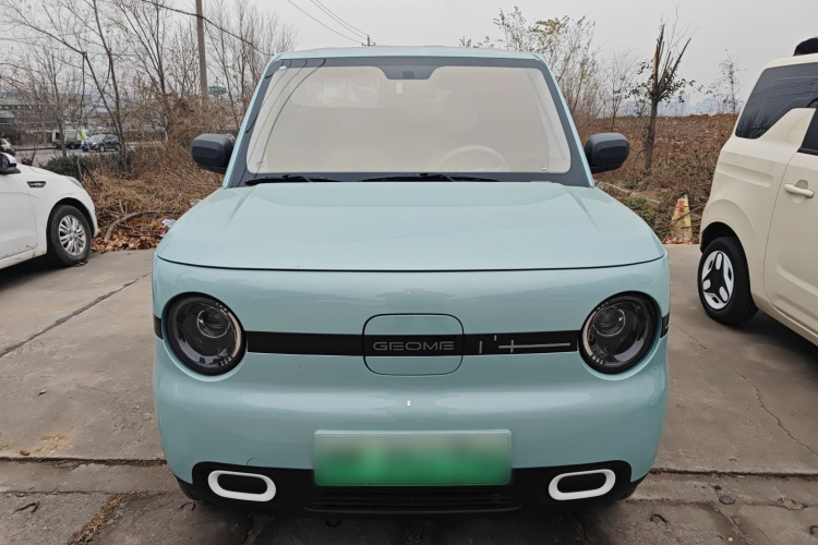 吉利银河 熊猫 2025款 210km 元气熊车身外观2