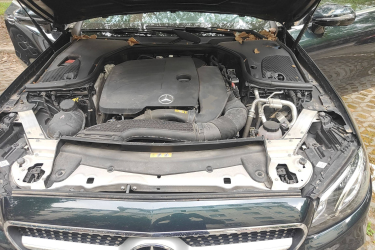 奔驰E级(进口) 2020款 E 260 轿跑车局部细节24