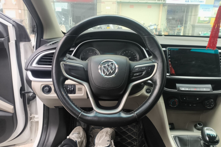 别克 英朗 2018款 15T 手动精英型 国V中控内饰13