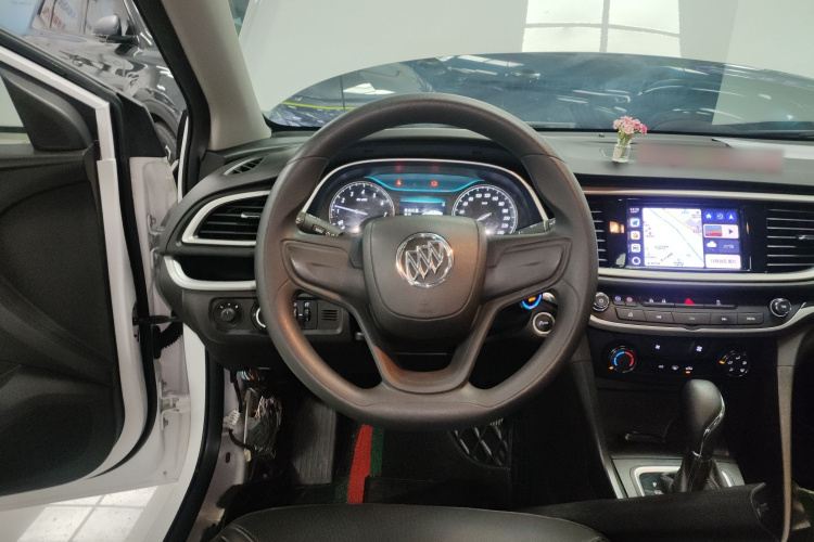 别克 英朗 2021款 1.3T 自动轻混动精英型中控内饰13