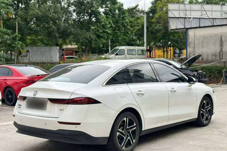 荣威D7 2023款 DMH 125km 卓越版车身外观6007