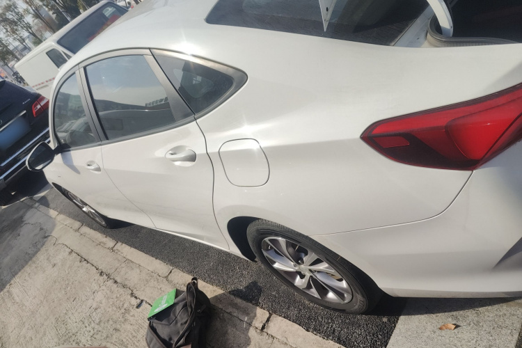 别克 威朗 2022款 Pro 533T 乐享版车身外观6003