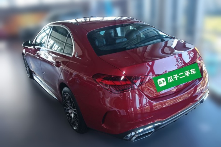 奔驰C级 2024款 C 200 L 运动版车身外观5