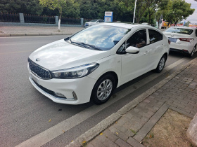 起亚K3 2017款  1.6L 自动15周年特别版GLS