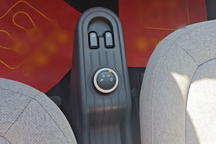 五菱汽车 宏光MINIEV 2021款 马卡龙时尚款 磷酸铁锂局部细节18