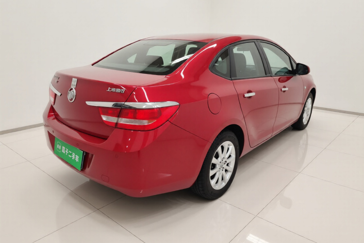 别克 英朗 2013款 GT 1.6L 自动时尚版车身外观7