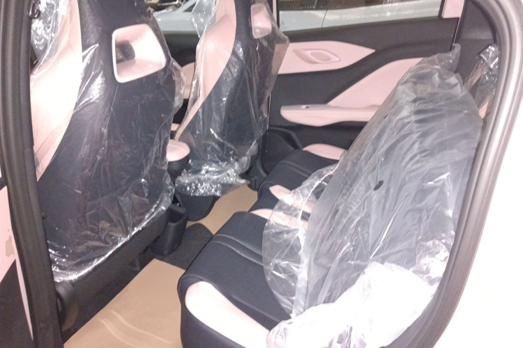 比亚迪 海鸥 2025款 智驾版 305km 活力版中控内饰21