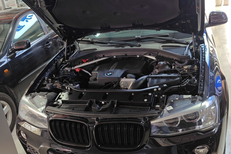 宝马X4 2016款 xDrive20i M运动型局部细节24