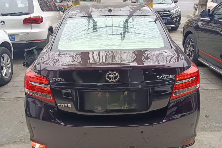 丰田 威驰 2017款 1.5L 手动创行版车身外观6004