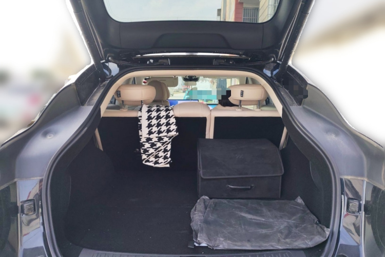 智己汽车 智己LS6 2026款 纯电 Max中控内饰23