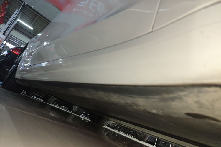 特斯拉 Model 3 2020款 改款 长续航后轮驱动版局部细节9001