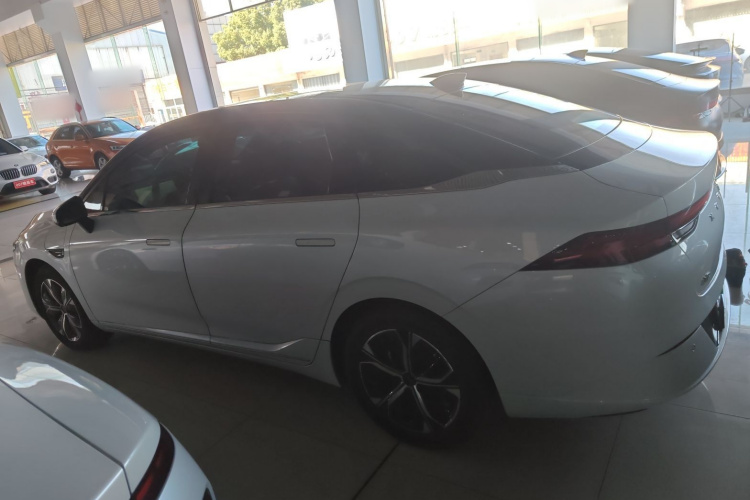 小鹏P5 2024款 500Plus版车身外观6003